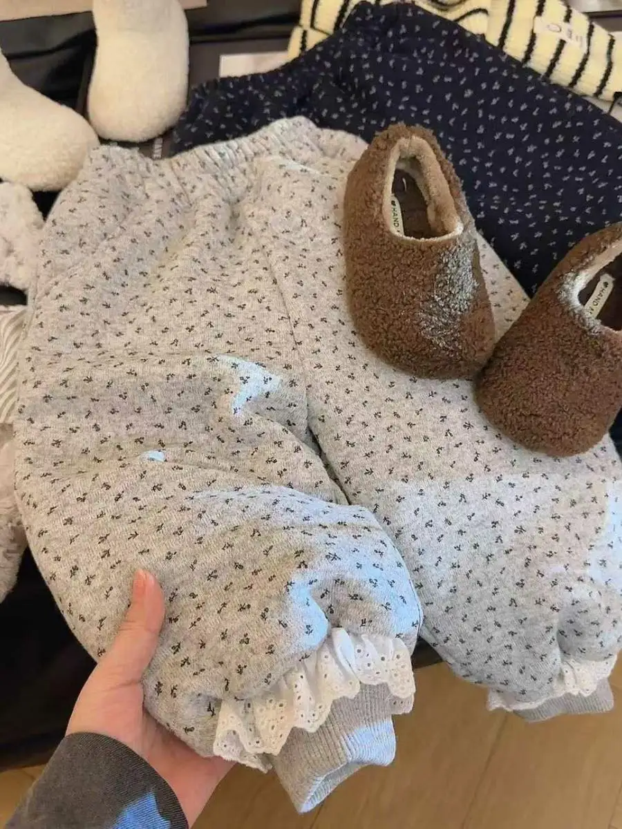 กางเกงขายาวเด็ก Thiened Tee-Layer Cotton Fce สำหรับฤดูหนาว รุ่นพิเศษ อุ่นมาก ทรงบูทคัท ช่วยให้เด็กๆ อบอุ่นสบาย...