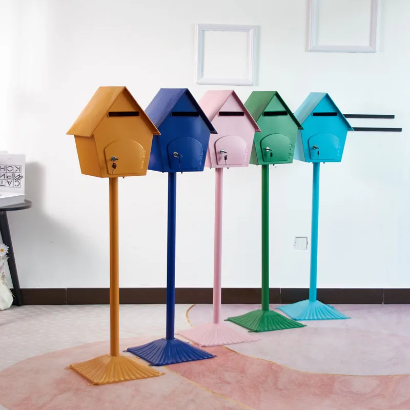 British retro wrought iron house mailbox newsbox Internet celebrity European mailbox floor ornament home soft decoration props