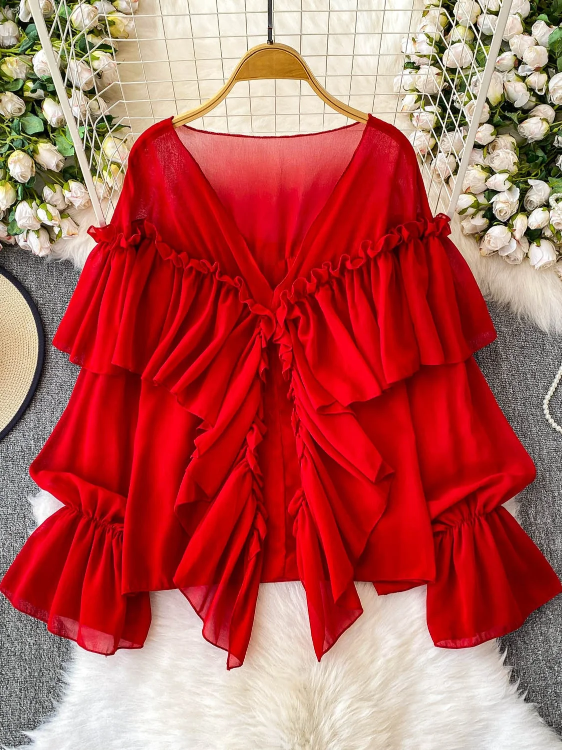 ホワイト V ネック ベルスリーブ 日焼け防止 シワ防止 シフォン シャツ レディース 夏 ゆったり 着痩せ ブラウス 韓国風 通勤