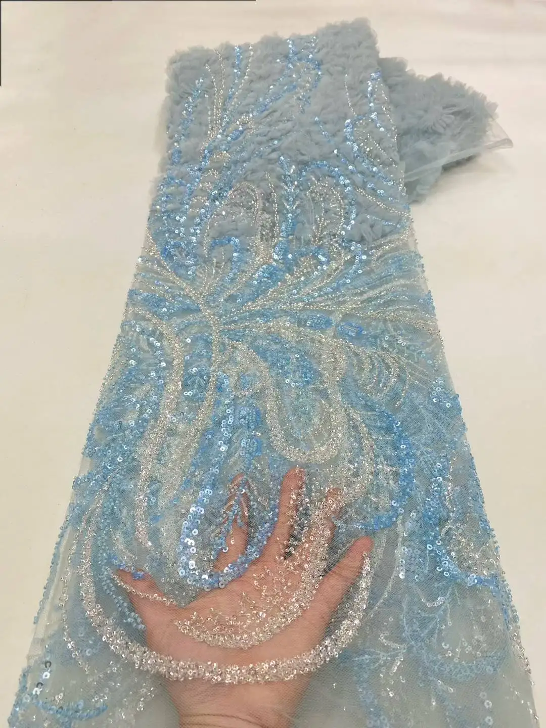 Latest Luxury African Sequins Tulle Lace High Quality 5Yards Embroidery French Beads Nigerian Net Lace Fabric For Wedding Dress