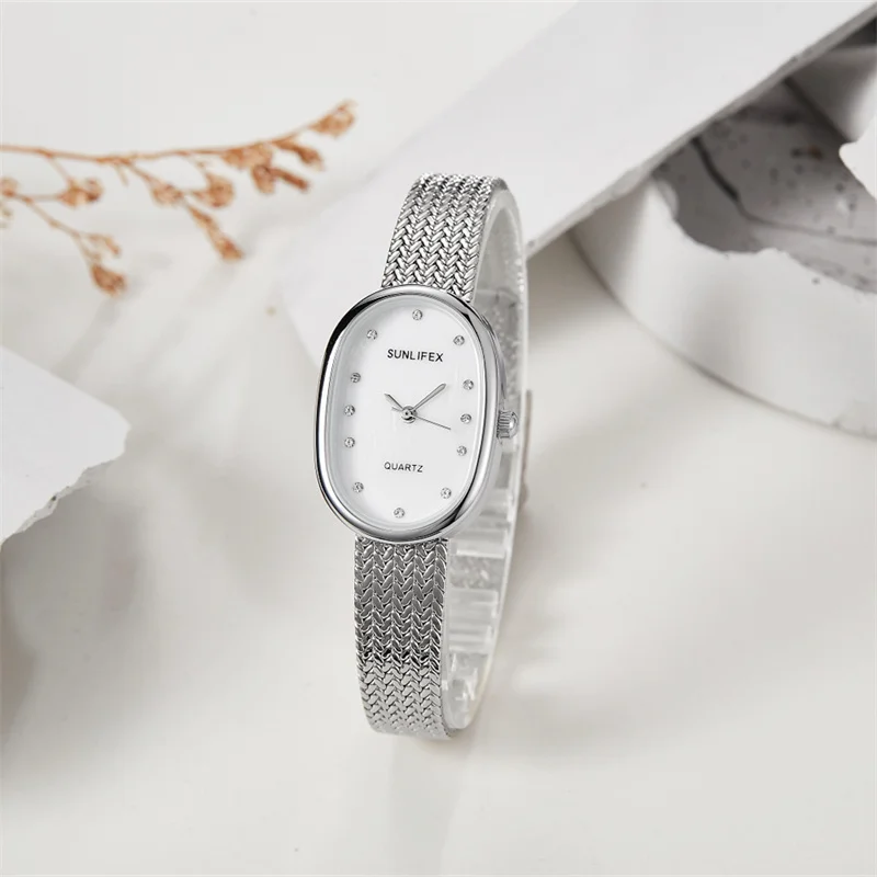 Fashion business alloy oval elegant waterproof women\'s quartz watch gradient color rhinestone dial suitable for daily life