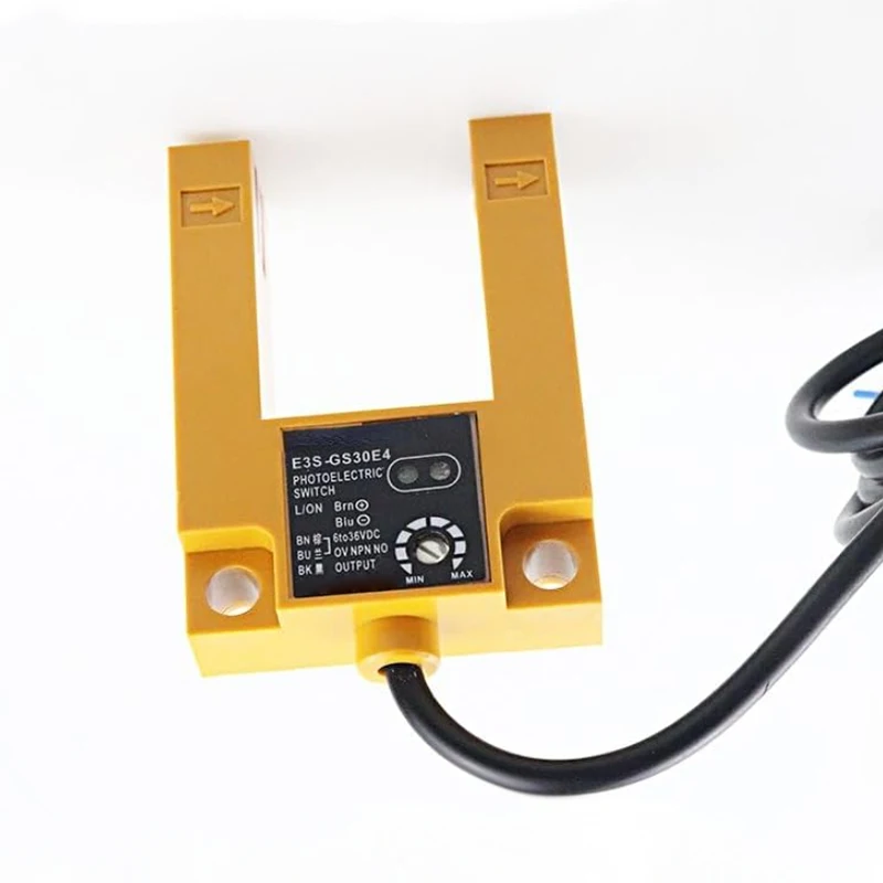 

E3S-GS30E4 E3S-GS30E2 E3S-GS30P4 E3S-GS30P2 Photoelectric Switch 3 Wire 6-36VDC Plastic Shell 30cm Adjustable