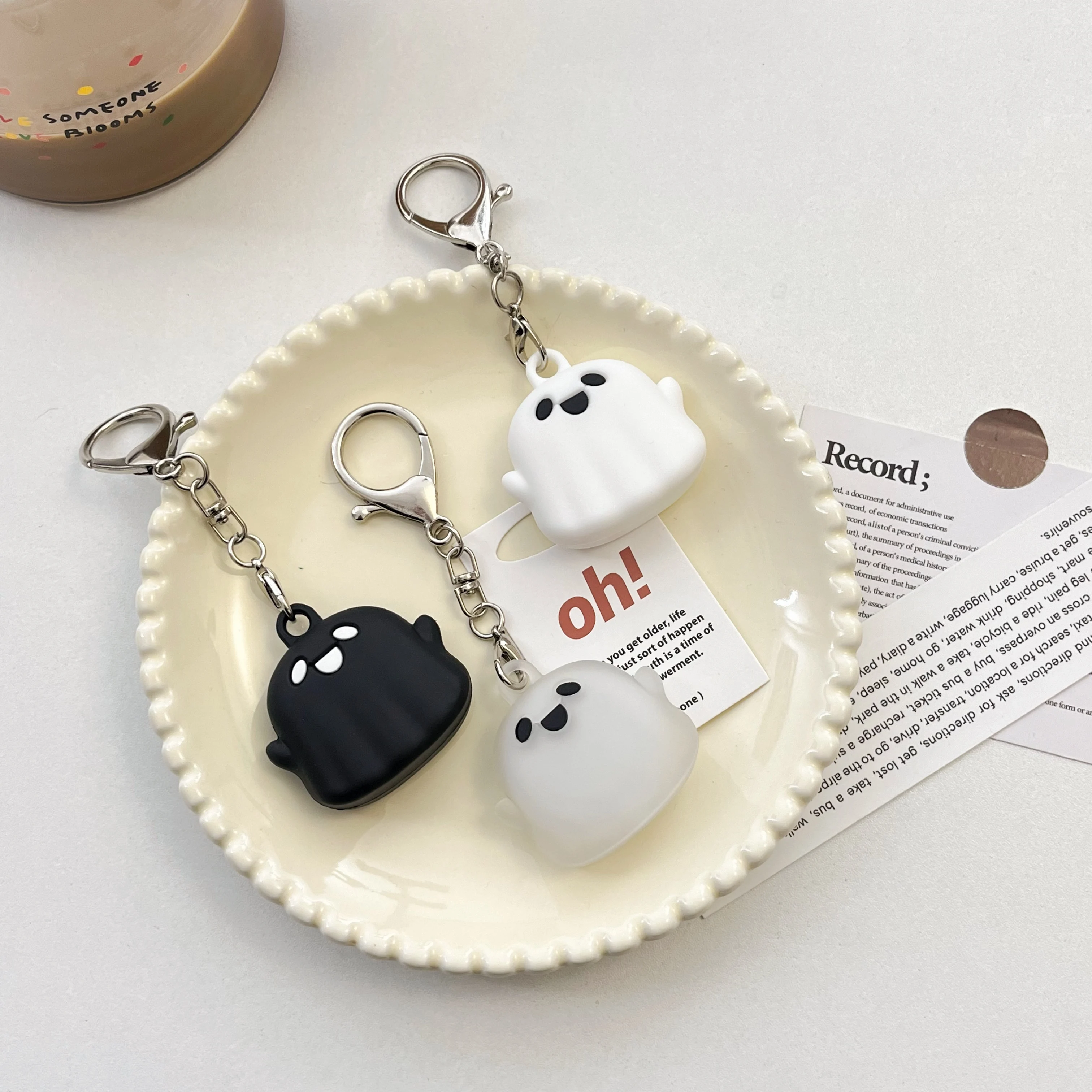 For AirTag Case Cute Cartoon kids Accessorie Silicone Soft Protective Cover For Apple Airtags Anti-scratch Sleeve Keychain Shell