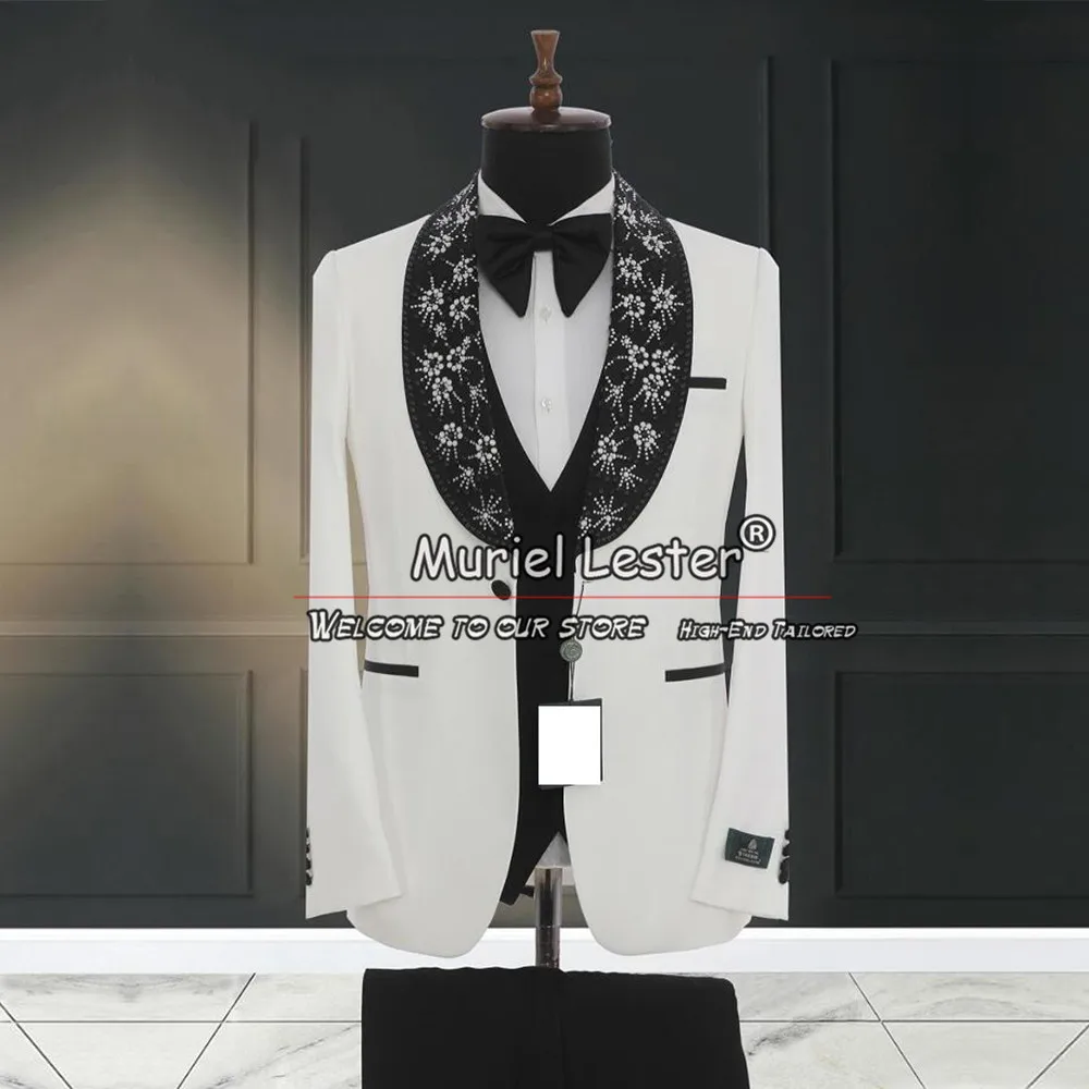 

Ivory Groom Wear Wedding Suits Black Shawl Lapel Blazer Vest Pants 3 Pieces Formal Man Tuxedos Bespoke Pearls Prom Blazer Sets