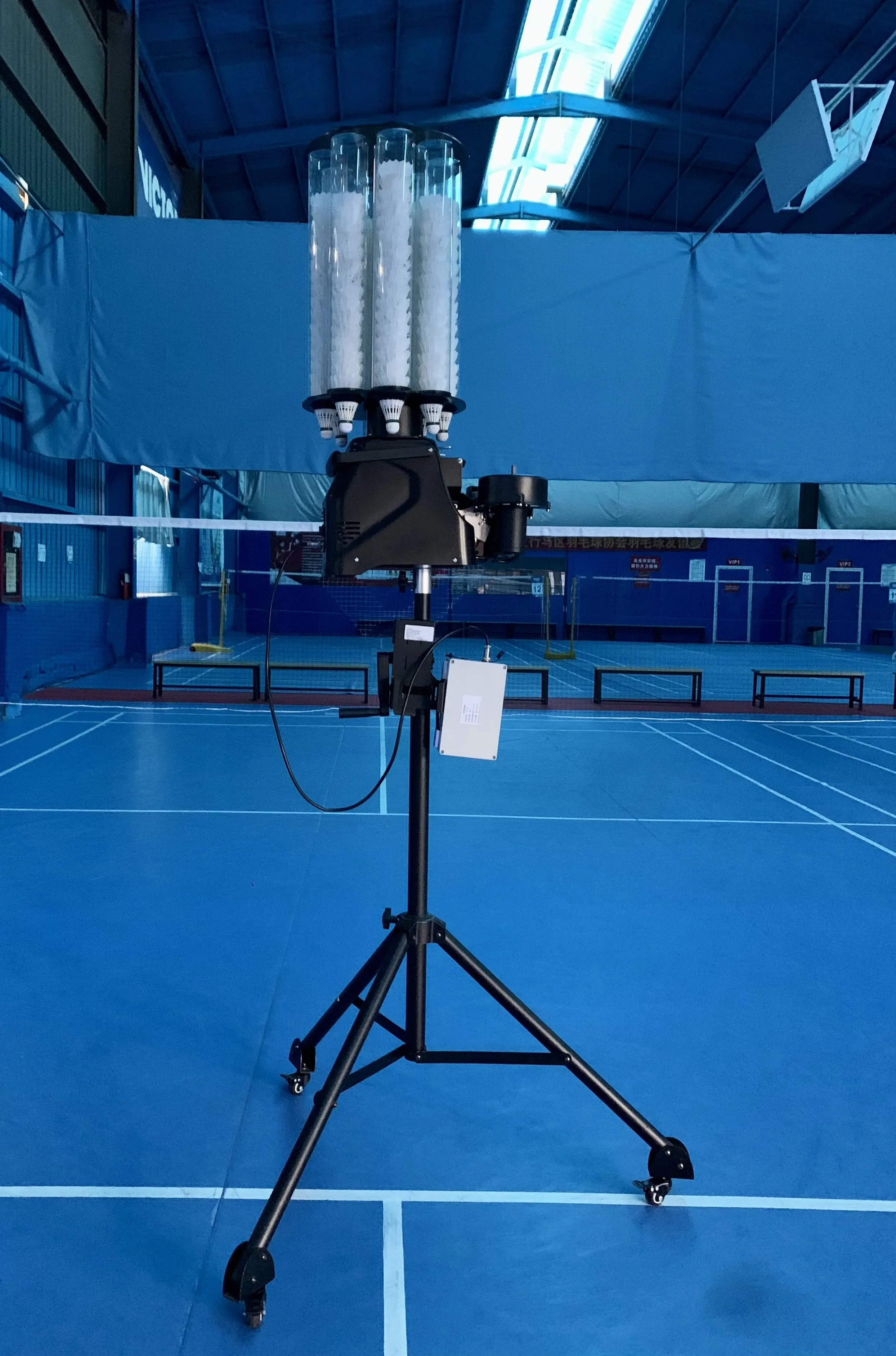 Automatic Badminton Ball Machine Launcher Equipment Feeder Robot For Training Practice With App Remote Control