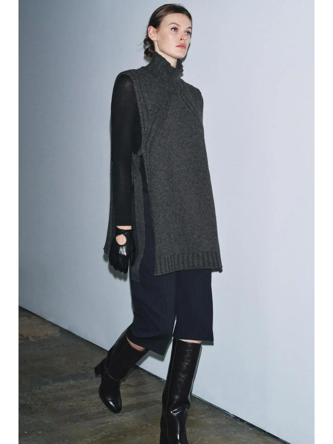 

Autumnal Knitted Vest-Sle Top with Side Slits And Bow Design Long Svel Stand Collar Women's Faion Pure Color