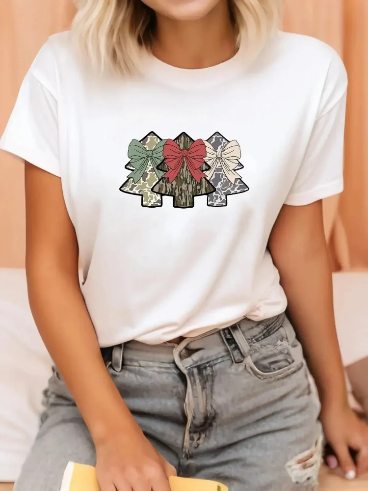 

Женская футболка с рождественской елкой, мягкий повседневный топ с короткими рукавами и круглым вырезом, с рождественским принтом и дизайном елки, праздничная праздничная одежда