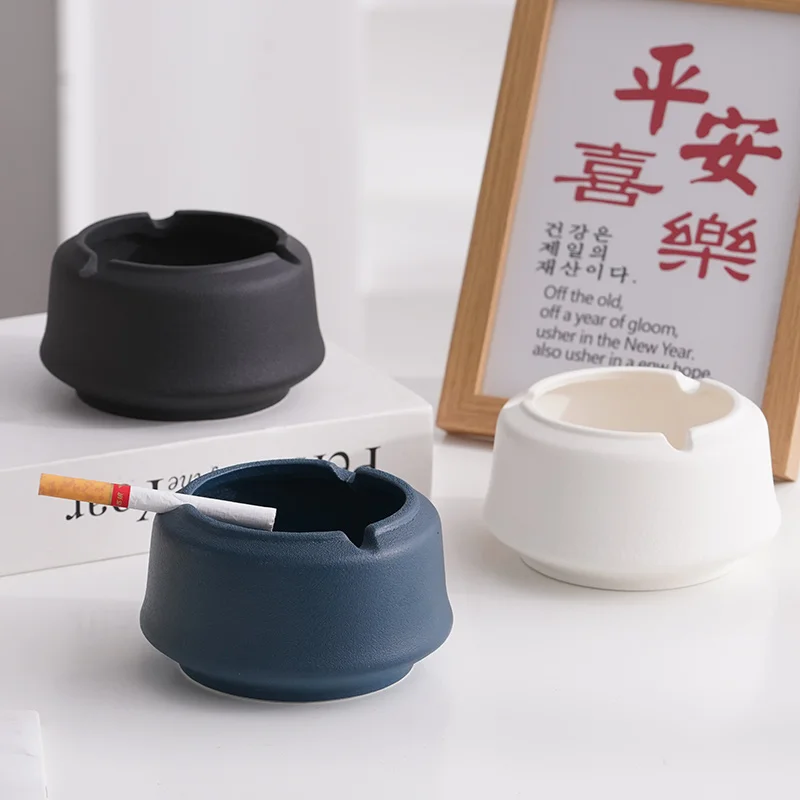 

Colorful creative personalized trendy ceramic ashtray decorative items for home, living room, table, office, wind-proof ashtray.