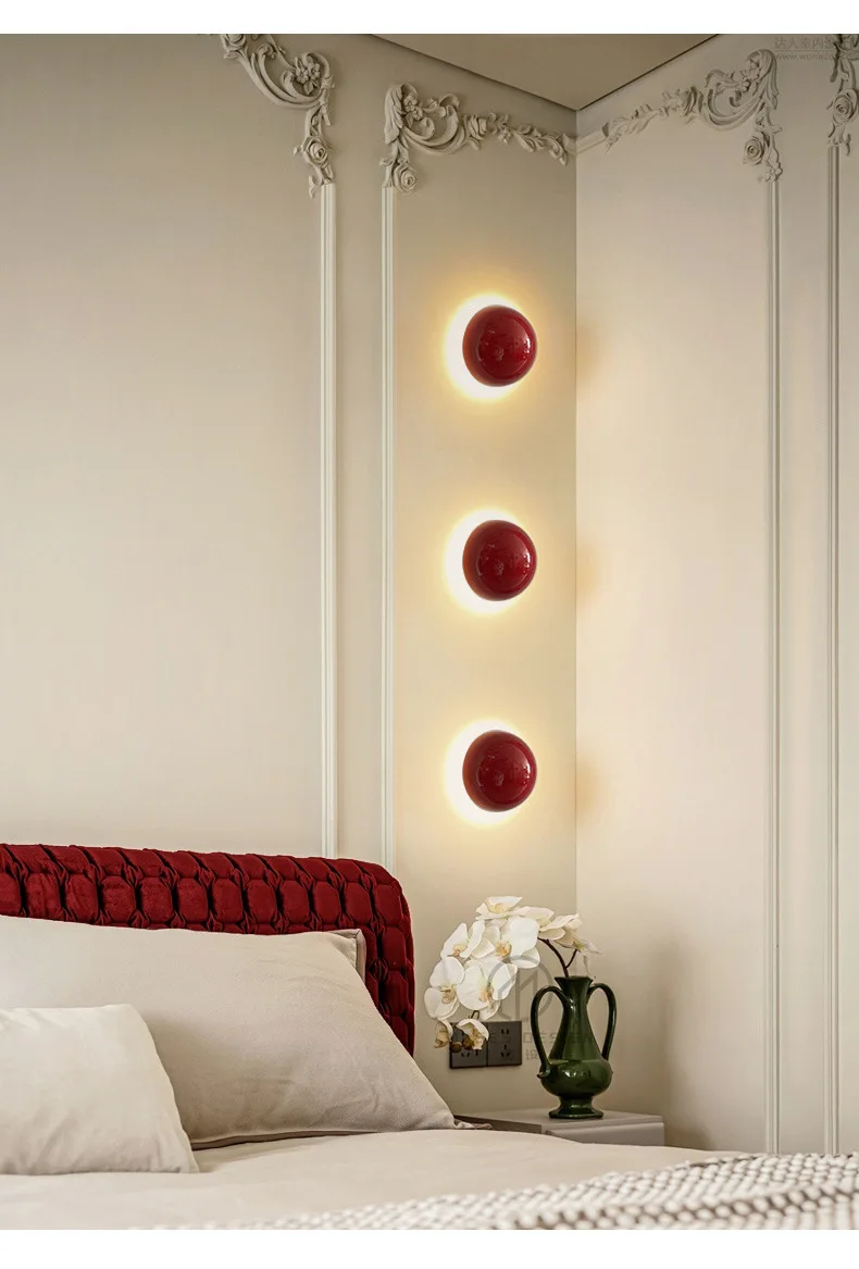 Modern Led Wall Lamp Red Round Metal Wall Lights for Bedroom Living Room Corridor Ceiling Lamp Designer Cream Decorative Room
