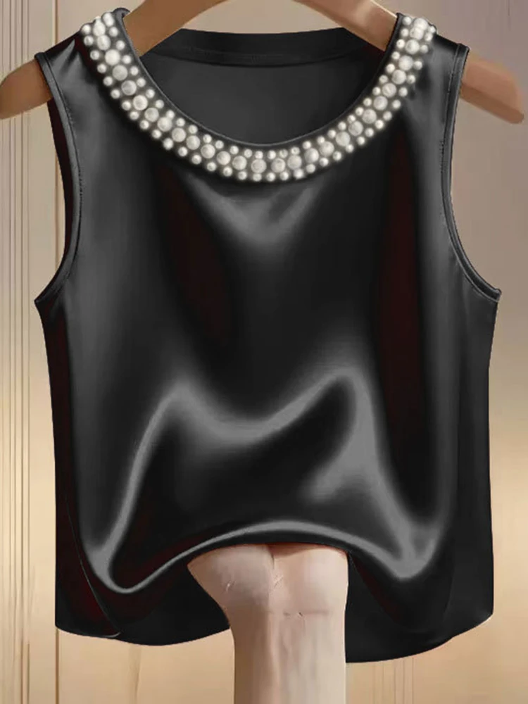 Top sin mangas de satén con cuello redondo y perlas de color liso de alta gama para mujer, nueva colección primavera/verano