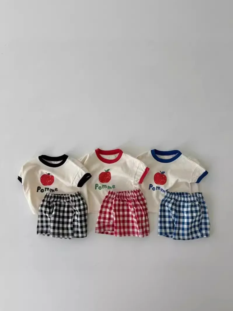 2025 Summer New Baby Short Sleeve Clothes Set Infant Boy Girl Apple Print Tops + Plaid Shorts 2pcs Suit Toddler Casual Outfits