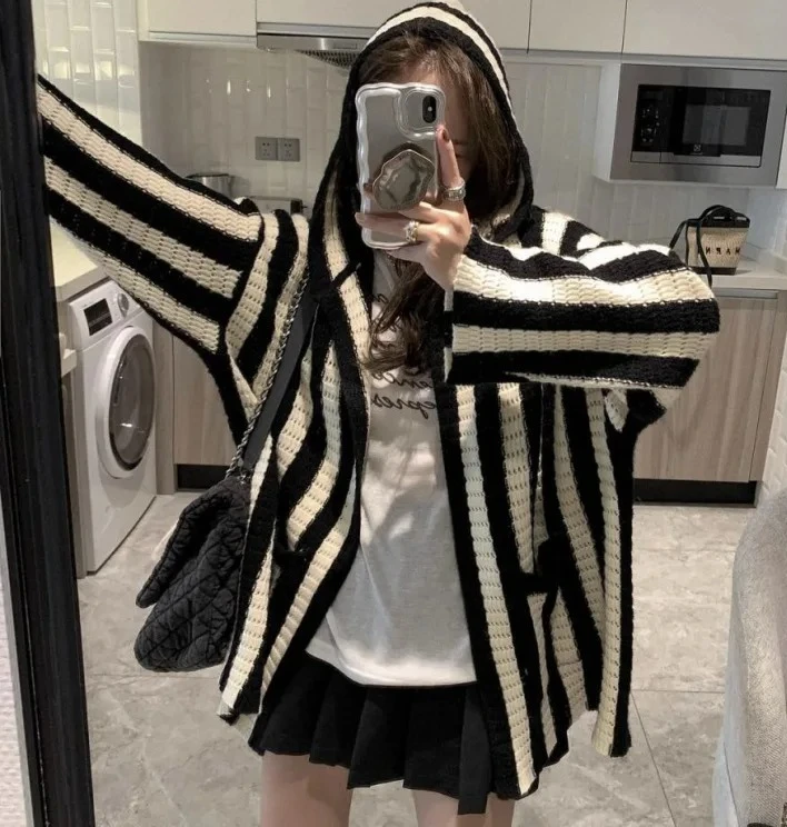 

Loose Fit Hooded Striped Sweater Coat Women's Casual Style Korean Trend Size Open