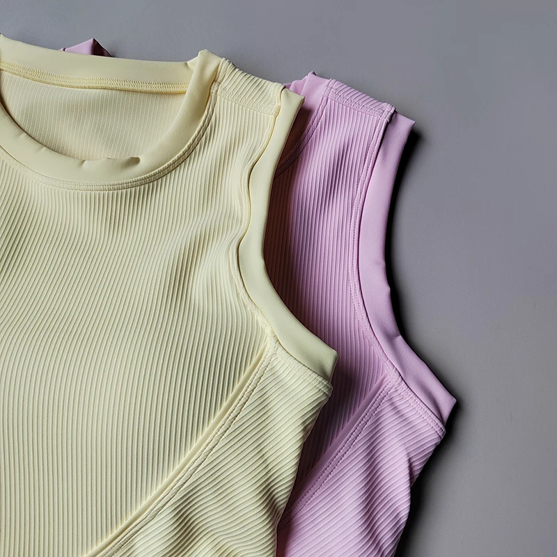 Yoga-Sportweste im neuen Stil, BHs für Frauen, schmaler kurzer Stil mit Brustpolster, schnell trocknender ärmelloser Fitnessanzug für Yoga. – Detail 7