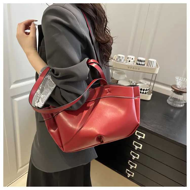 1 Stück Spezialtasche für Damen, große Kapazität, modische Joker-Umhängetasche, neue tragbare Handtasche für Pendler. – Detail 20