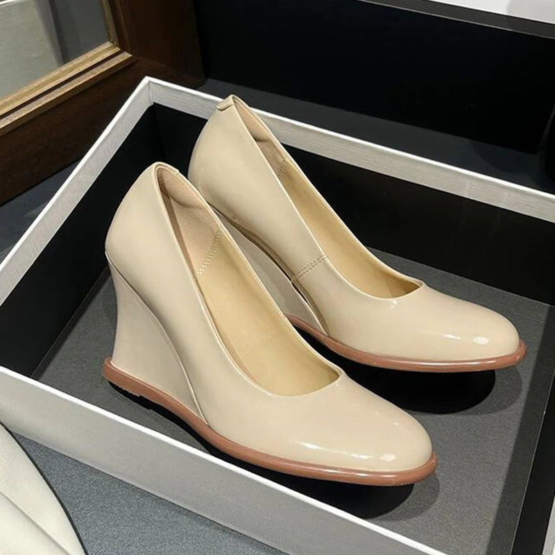 

Pumps Women High Heels Shoes Genuine Leather 8cm Wedges Soft Comfort Casual Shoes Woman Basic Spring Round Toe Shoes AU06