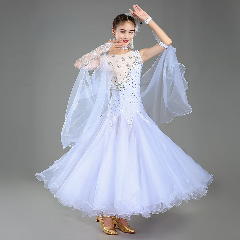 Round Neck Diamond Gradient Women Ballroom Dance Competition Dress Waltz Dress Rumba Dance Costumes Ball Gown