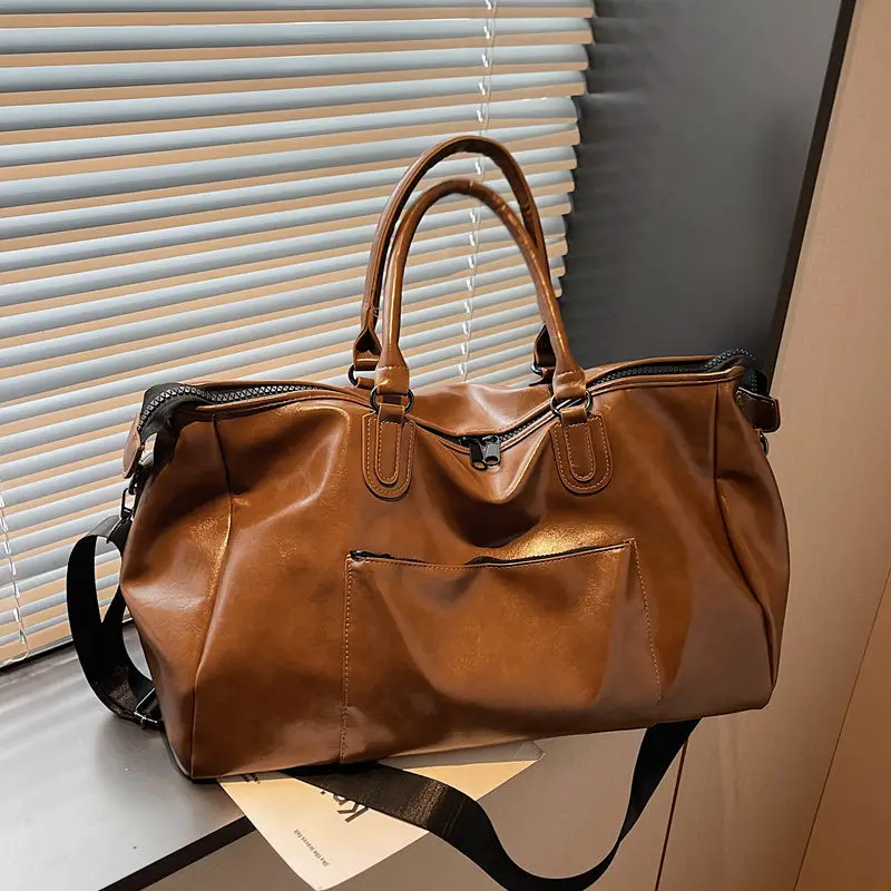 Leather retro portable travel bag men's large-capacity outdoor sports fitness bag women's messenger business travel luggage bag