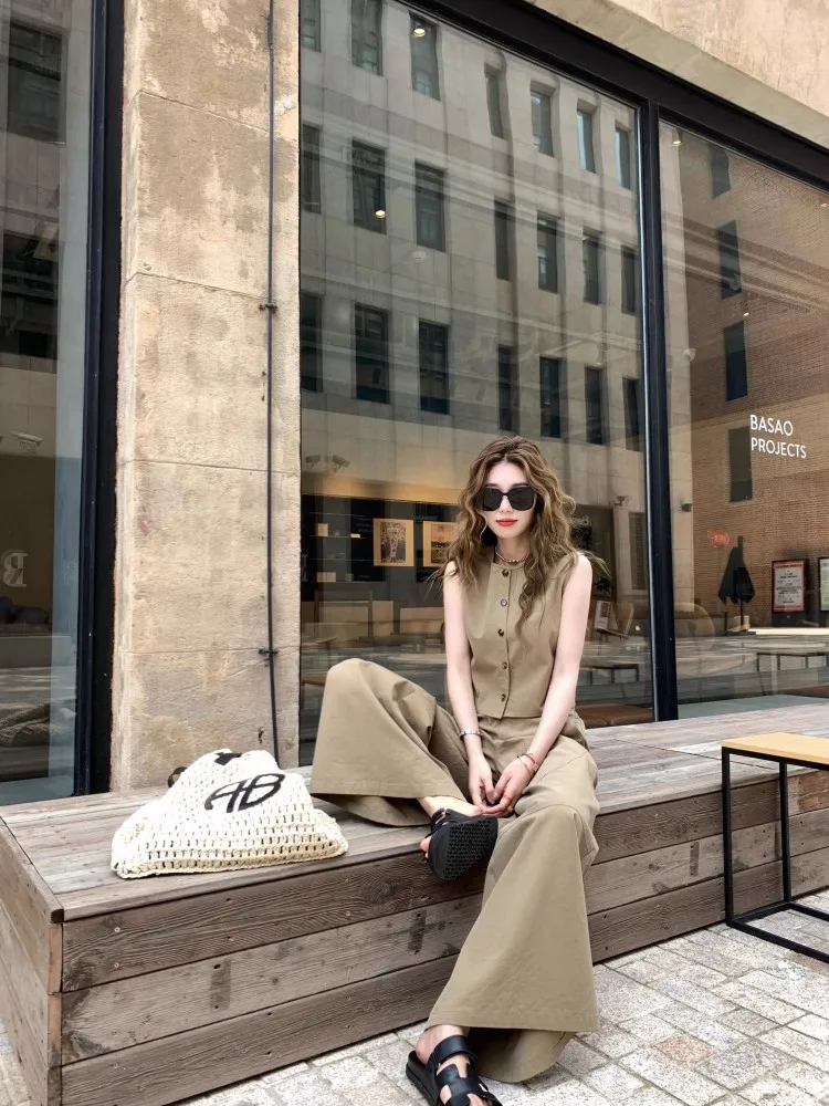 Advanced Old Money Style Set For Women\'s 2024 Summer New Fashionable Khaki Vest Wide Leg Pants Two Piece Set