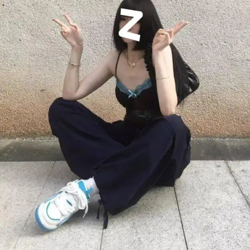 여성 섹시 핫 아메리칸 핫걸 레이스 패치워크 리본 캐미솔 탑 여성용 여름 섹시 이너웨어 슬림핏 숏 크롭 약간의 노출