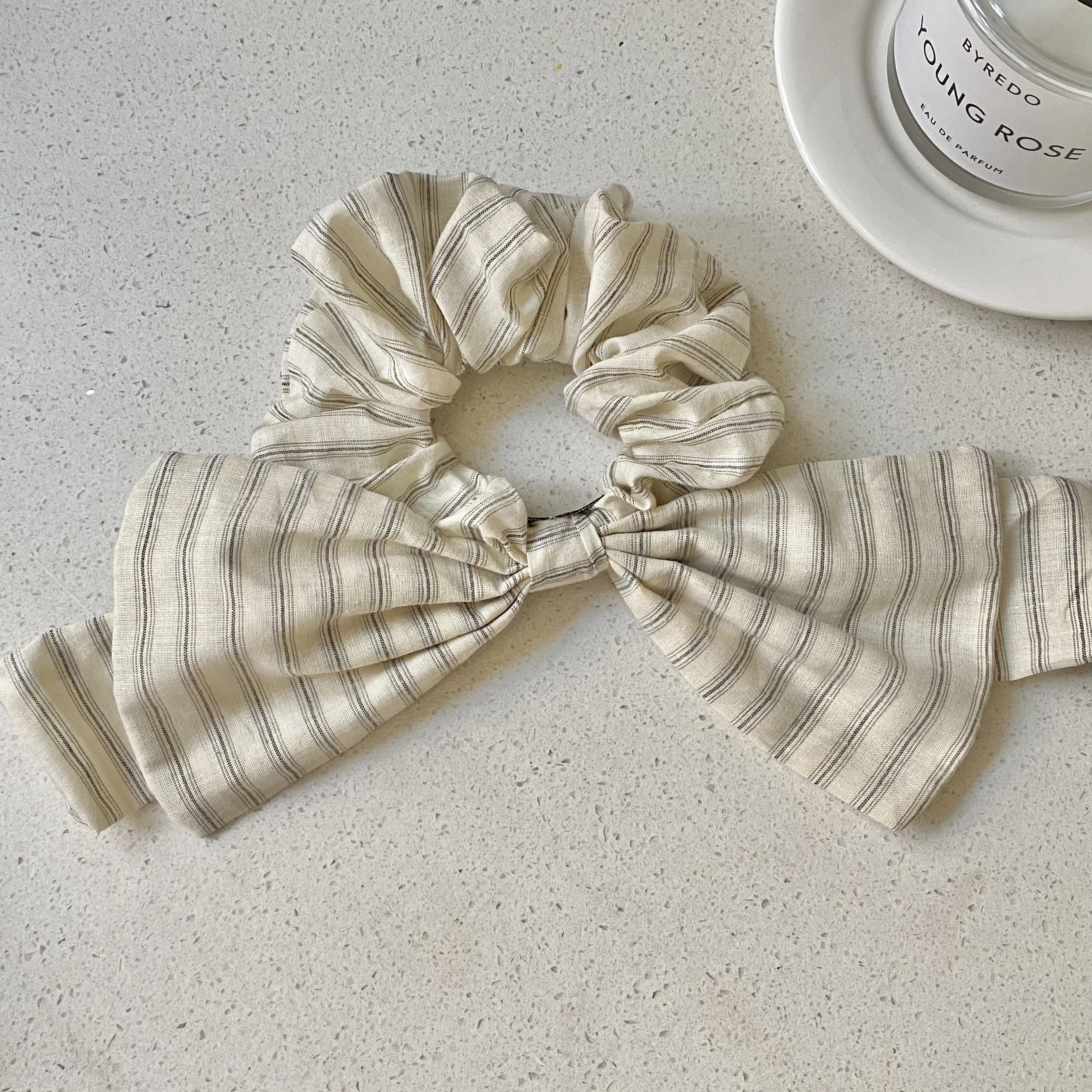 1 шт., мягкая резинка для волос в бежевую полоску с бантом в корейском стиле — модная минималистичная повседневная резинка для волос для низкого хвоста и ухода