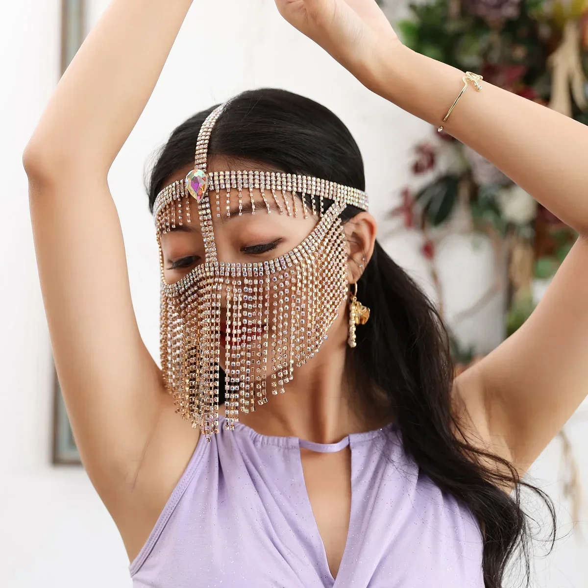 Belly Dance Mask Metal Diamond Chain Veil Stage Nightclub Mask Indian Dance Mask Western Style Head Wear Women's Face Covering