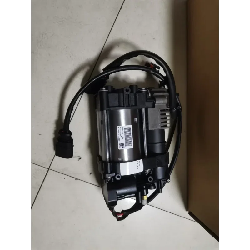

95835890100 7P0616006E 7P0698007A Is Suitable for Volkswagen Touareg Porsche Cayenne 958 New Car air Suspension System