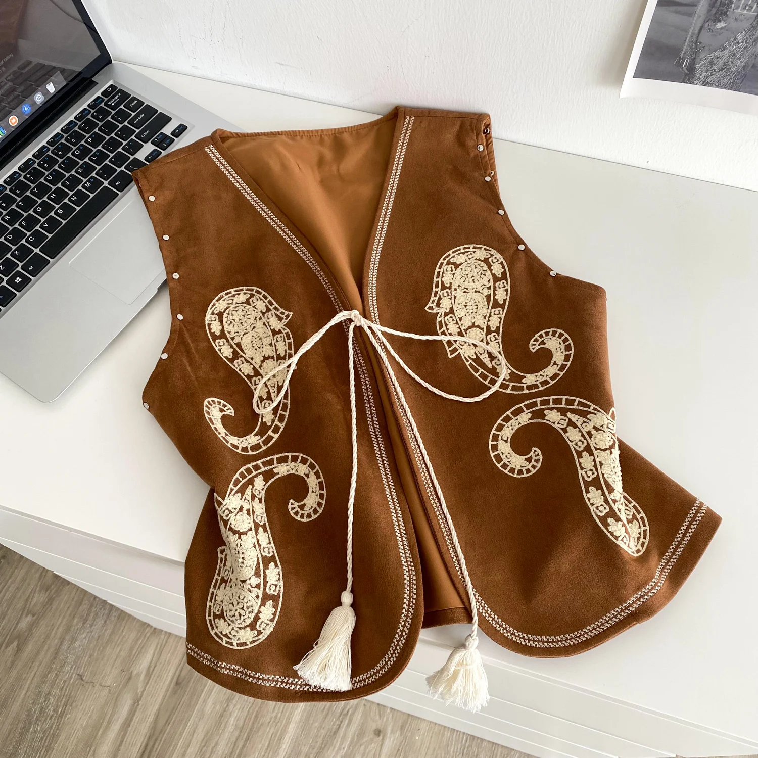 

Шикарный винтажный элегантный модный кардиган без рукавов на шнуровке в богемном стиле, женская блузка, женская одежда