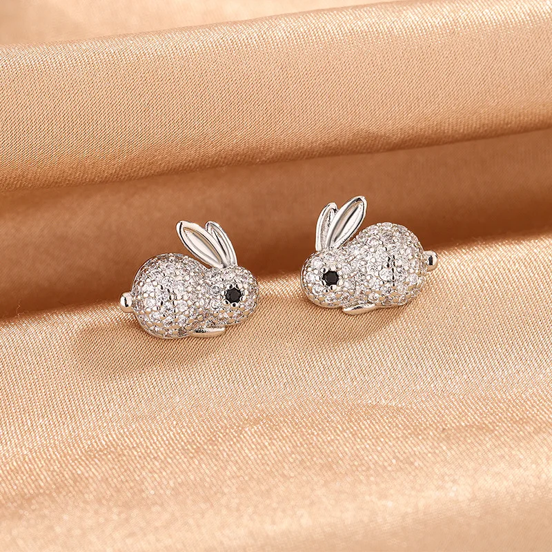 Neuer Modestil Voll-Diamant Kleiner Hase 925 Sterling Silber Niedliche Vielseitige Personalisierte Tier-Ohrstecker E275
