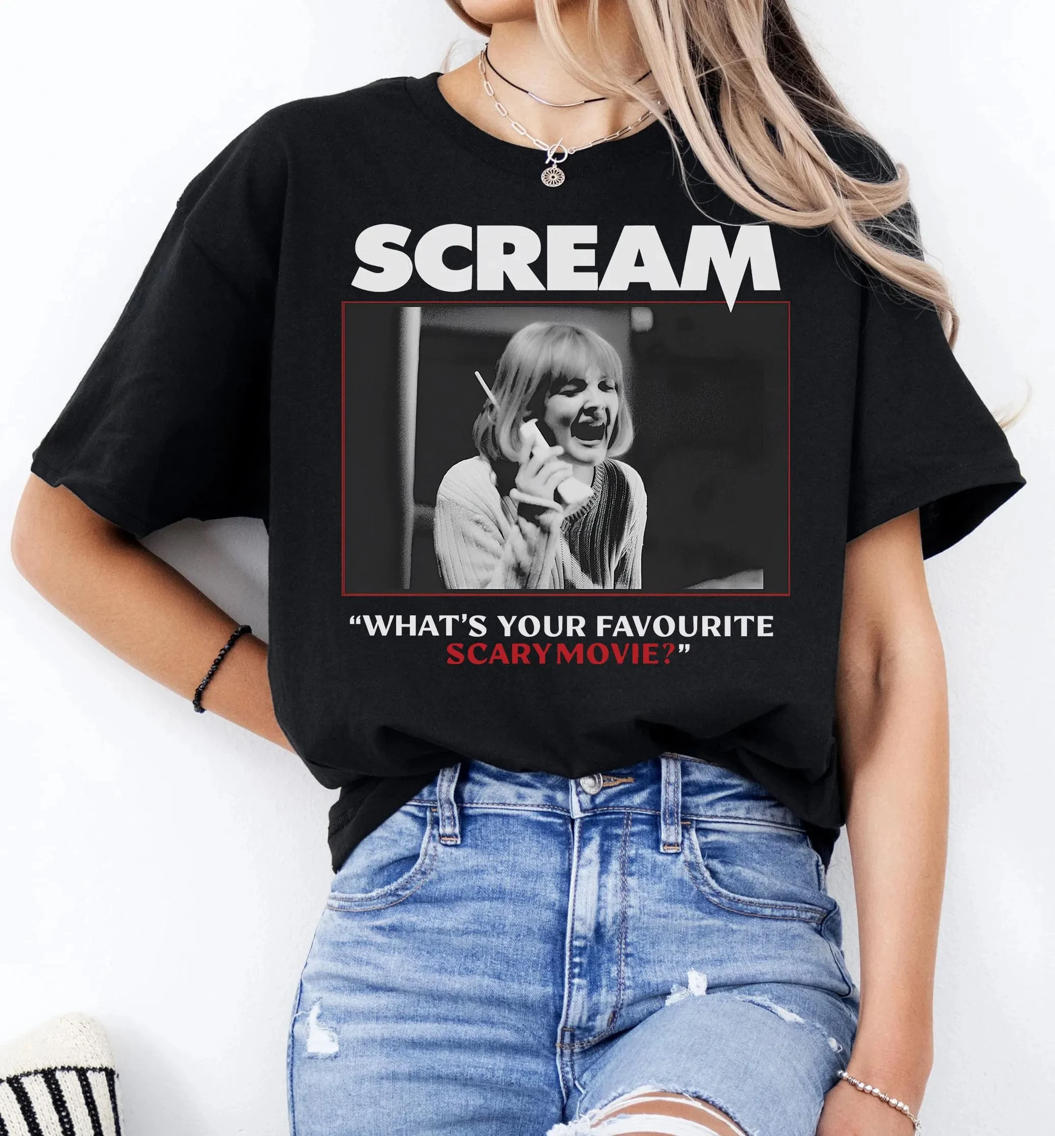 Vintage Fashion Quotes Short - Футболка с цитатой из фильма «Крик»: