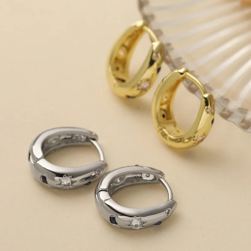 

Fashion Simple Copper 18K Gold Plated Zircon U-Shaped Earrings for Women, Niche Personality Versatile Commuting Earrings