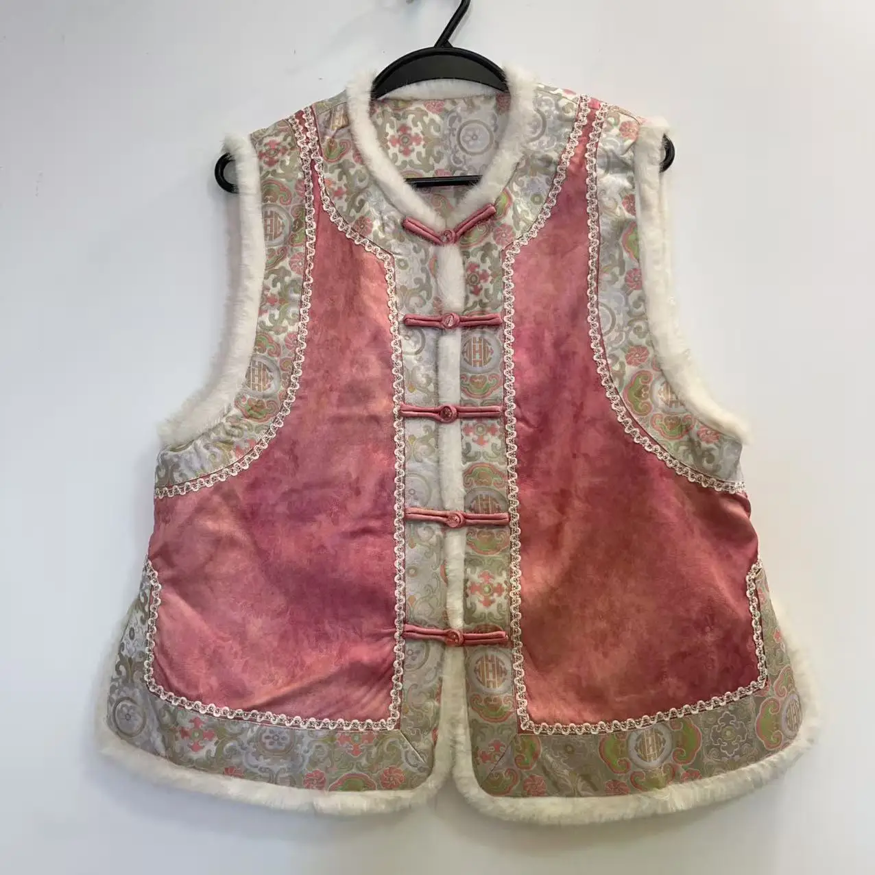 

Осенний 2025 Новый китайский двусторонний двойного ношения омолаживающий универсальный стройнящий жилет премиум-класса с эффектом пэчворк из меха