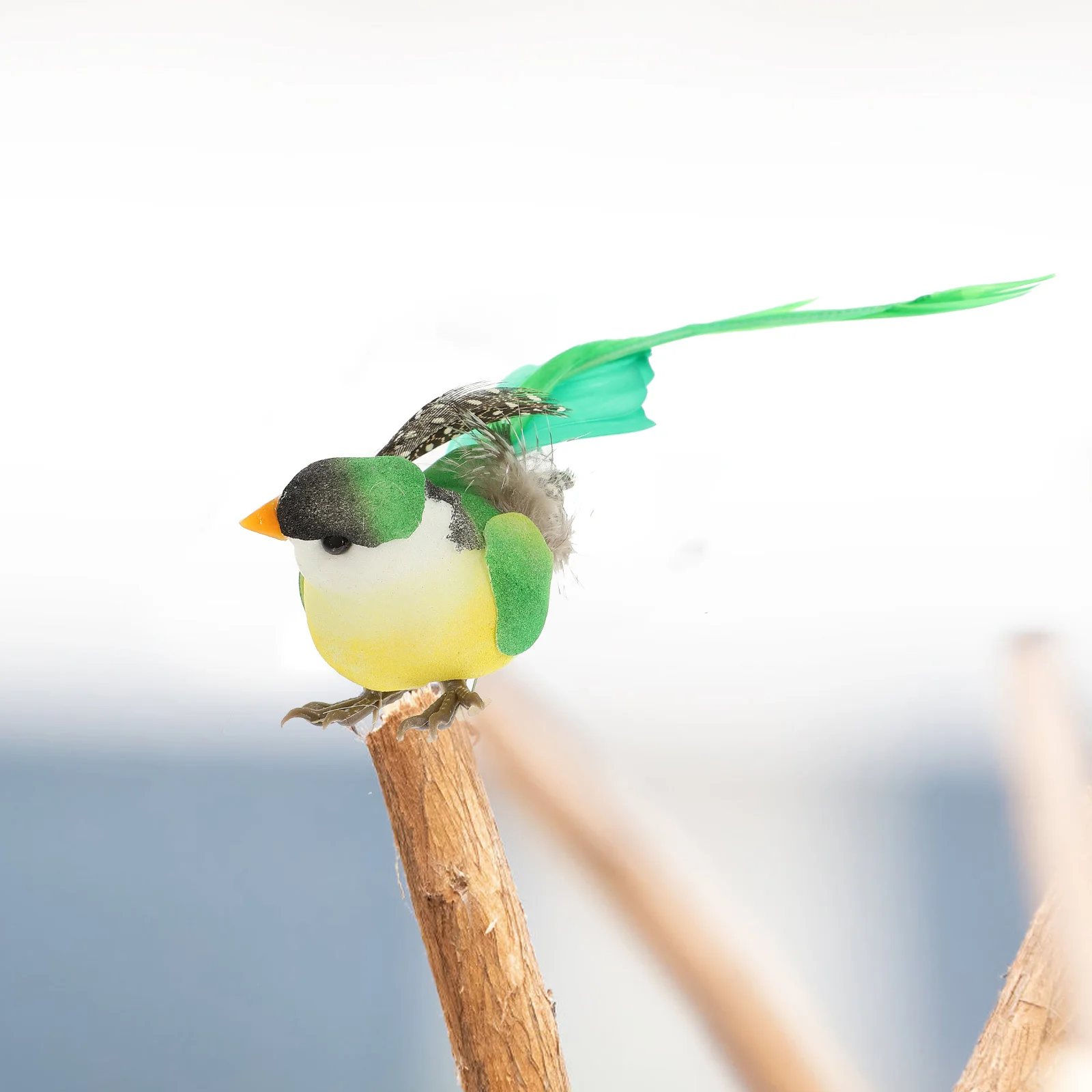 

6Pcs Lifelike Simulation Small Birds Colorful Fake Bird Decorations Garden Ornaments Artificial Birds for Home Garden Decorative