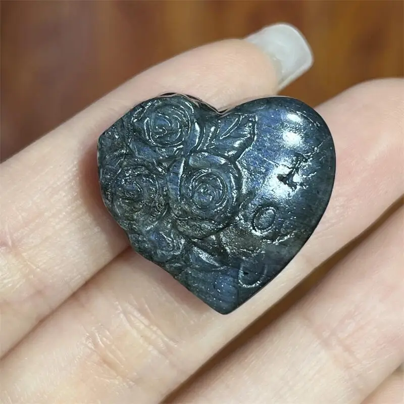 1PCS Natural Labradorite Flower LOVE Heart Carving Crystal Heart Beads DIY Charms For Women Jewelry Gift