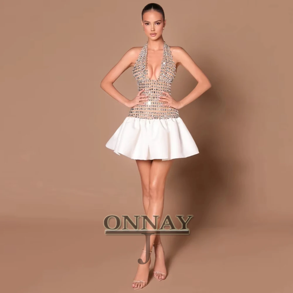 

Customized Bling Pleated Homecoming Dresses Rhinestones Halter Aline Bespoke Prom Party Gown for Women Vestidos De Fiesta