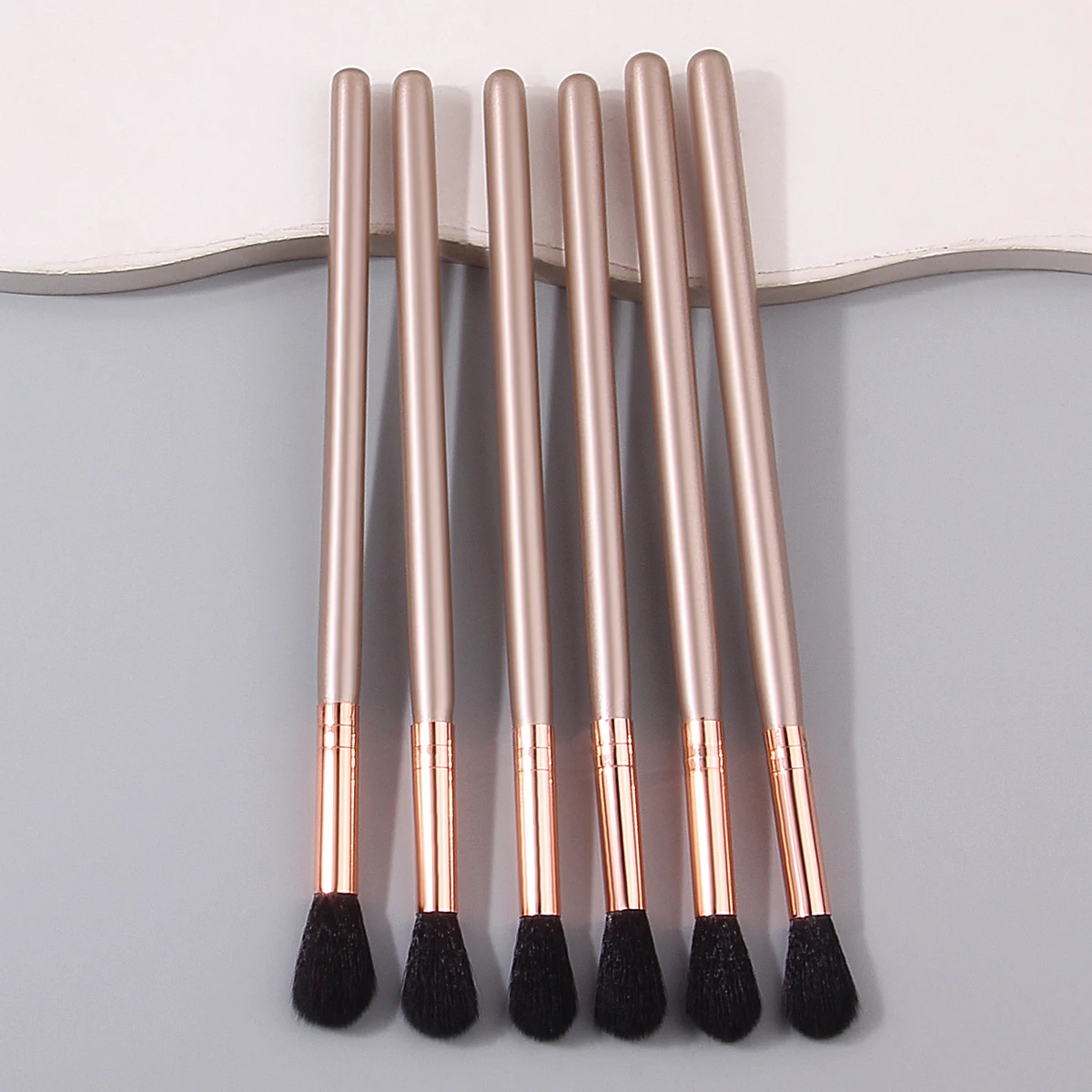 6 pçs moda conjunto de pincéis de maquiagem detalhes dos olhos escova sombra de olho escova de manchas portátil pincel de maquiagem profissional ferramenta de beleza