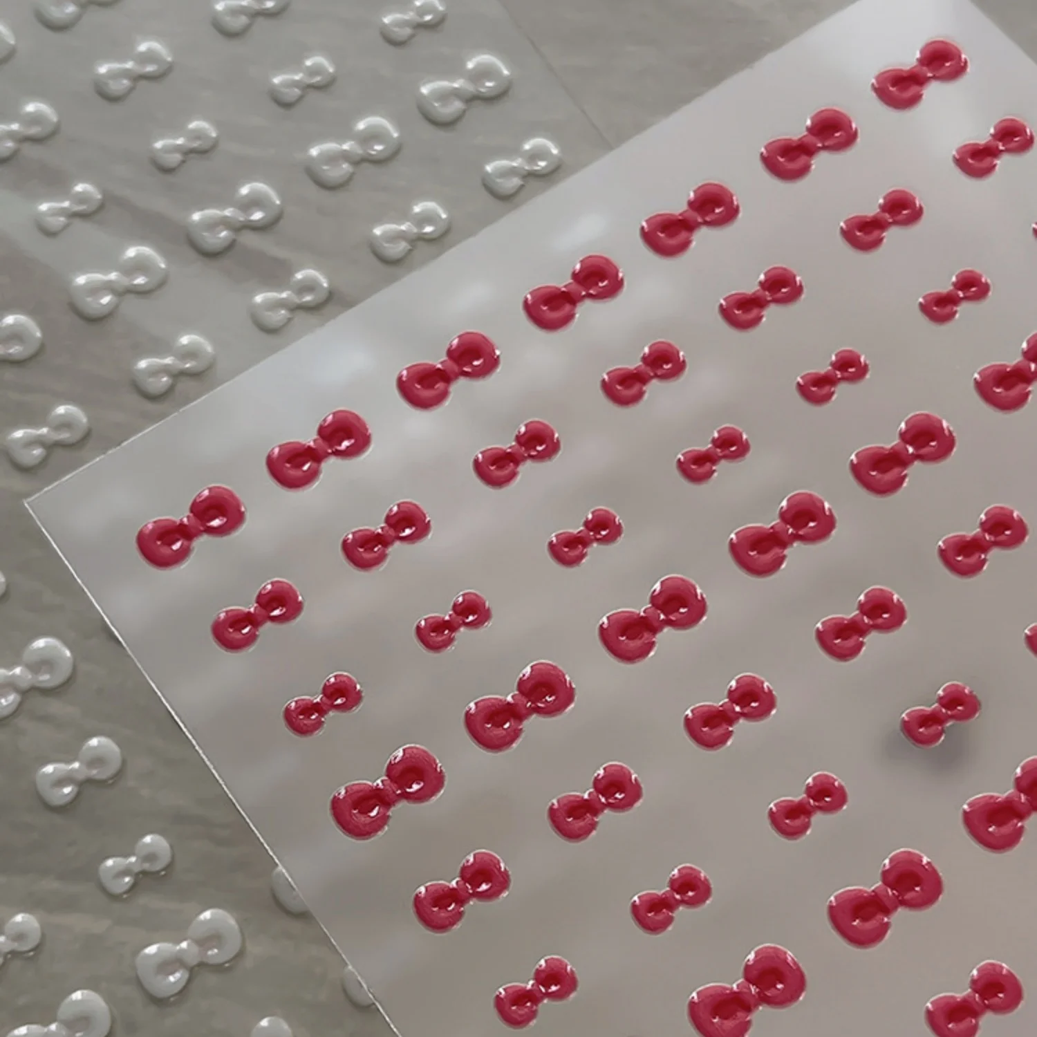 5D Französische Japanische Nagelaufkleber Mini-Schleifen Einfache Süße Selbstklebende Nagelkunst-Sticker Kleine Schleifenknoten für Tägliche Casual-Maniküre – Detail 3