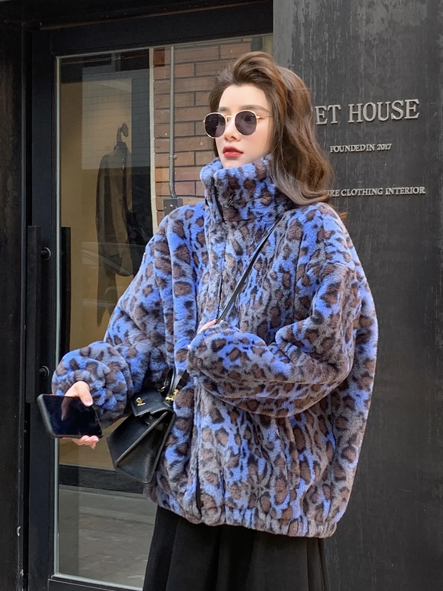 Winter 2023 Korean version loose warm lamb hair plus size short coat female leopard fur plush coat