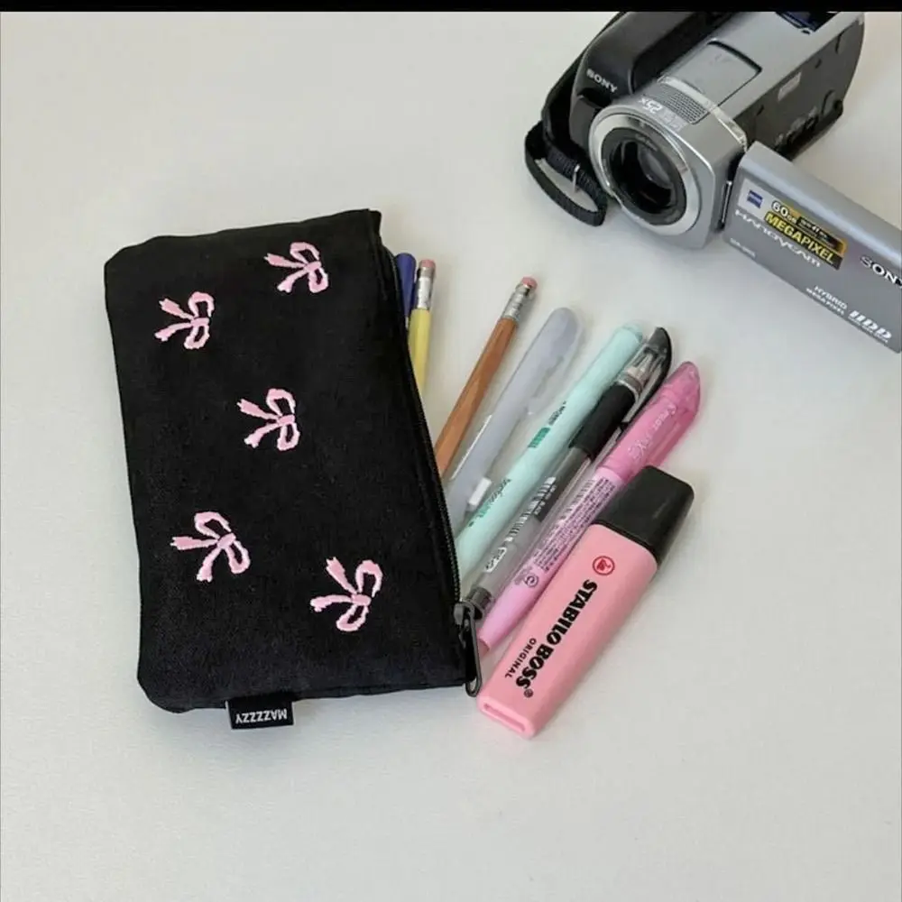 جديد قماش لطيف حقيبة مطرزة Bowknot جميل طباعة حقيبة مستحضرات التجميل شكل مربع حقيبة أدوات مكتبية