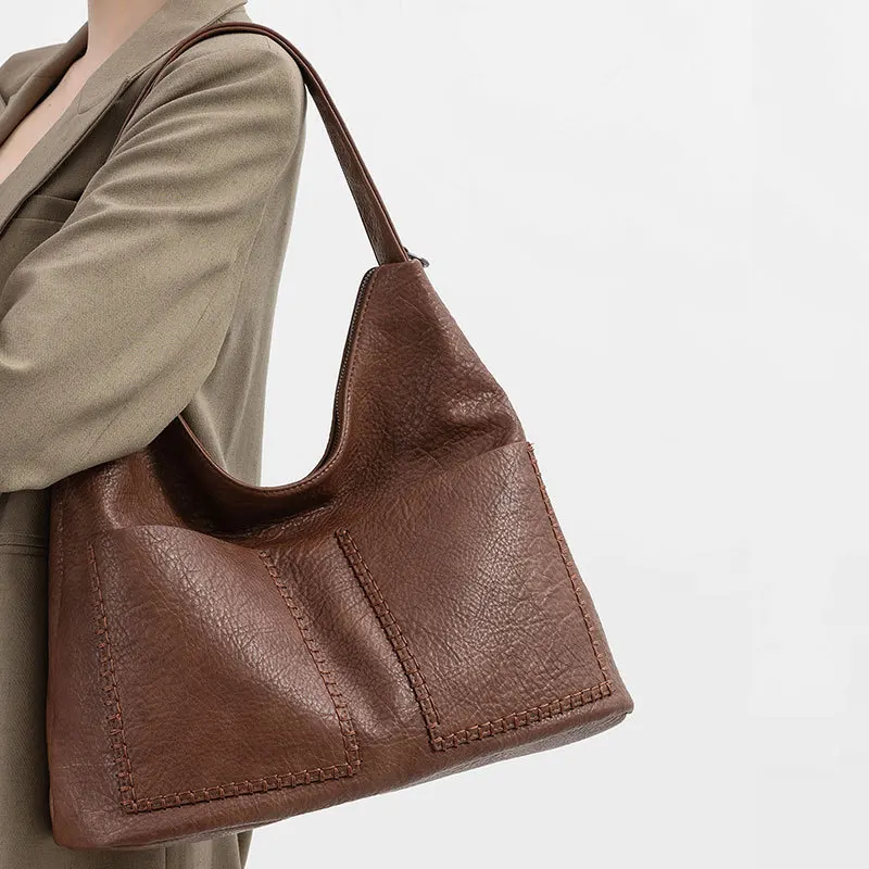 

2025 new casual women's bag fashionable and simple soft leather shoulder bag