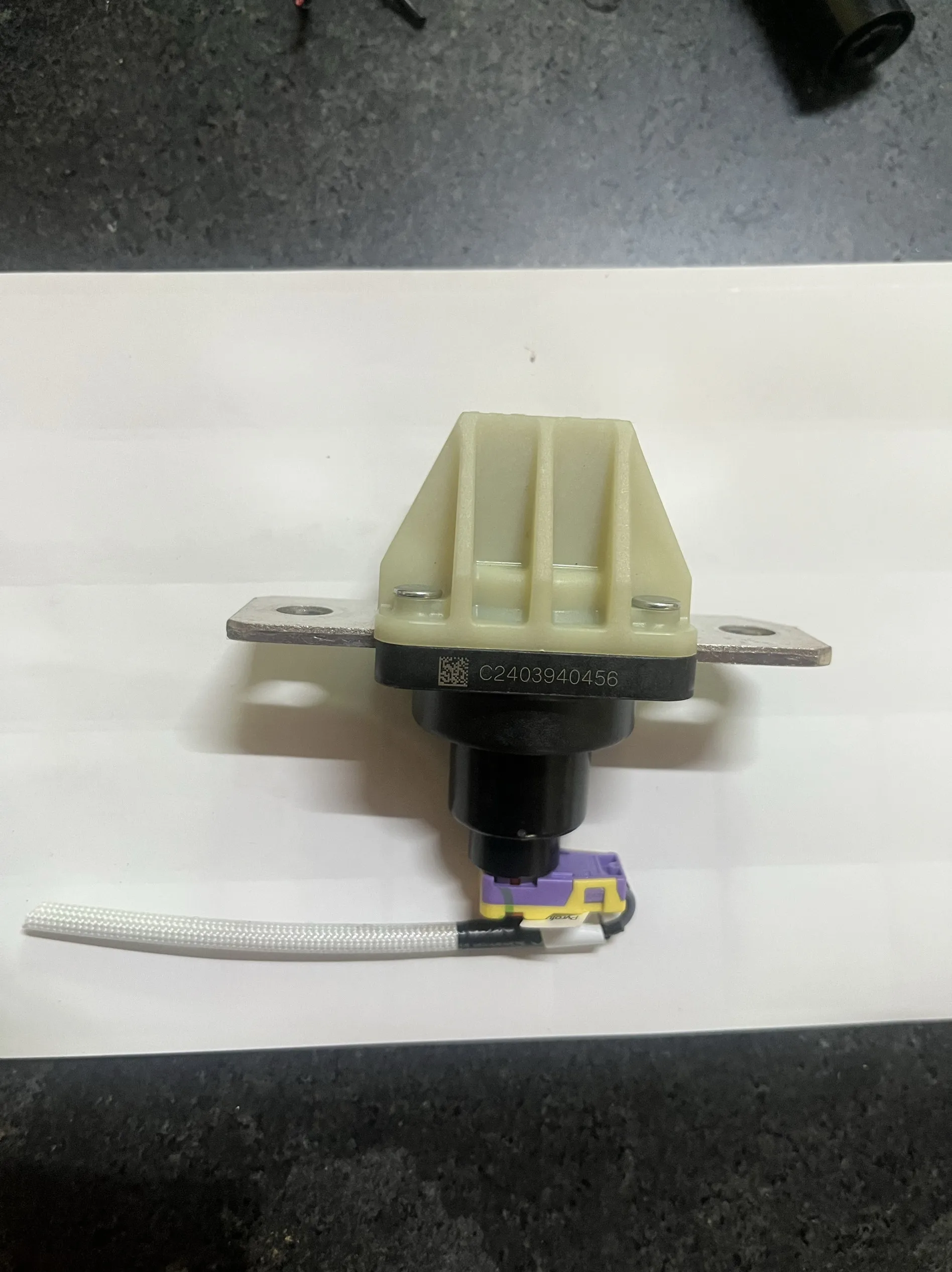 Second-hand disassembly and power failure protector, many new energy models