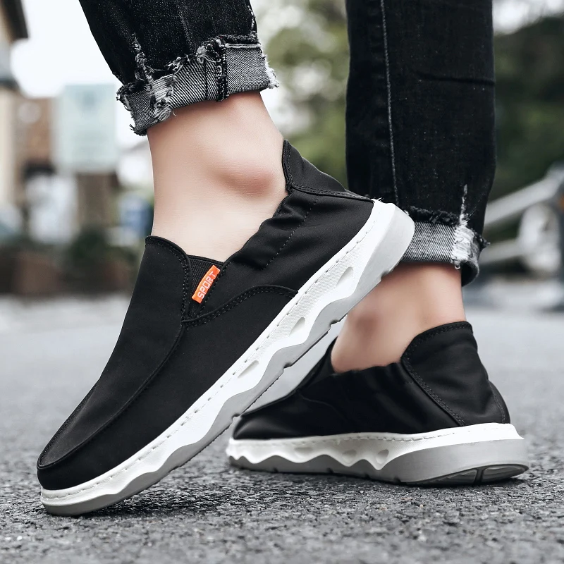

2022 Canvas Shoes Men Summer Classic Loafers Men Casual Shoes Breathable Walking Flat Men Shoes Zapatos Sneakers Plus Size