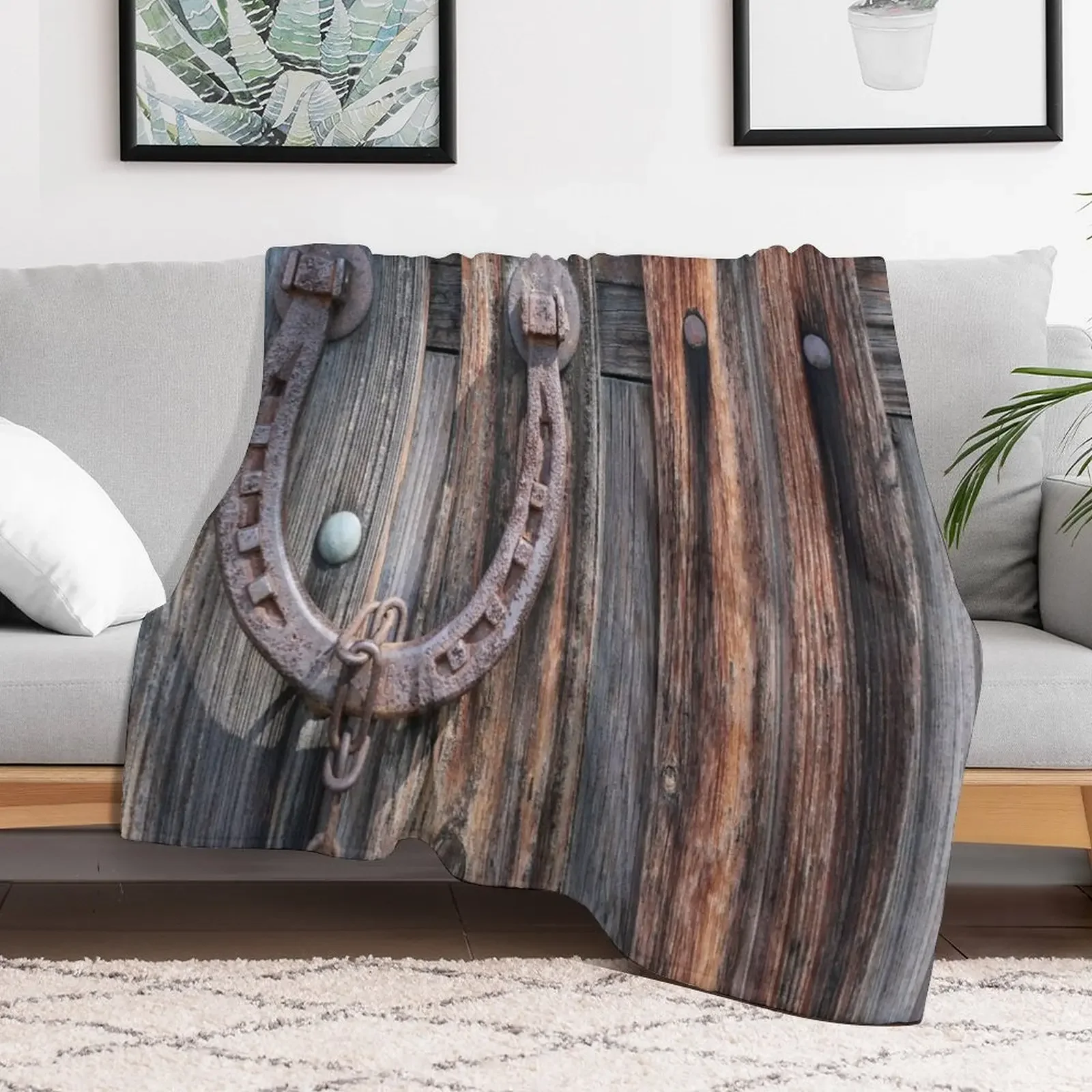 distressed barn wood rustic equestrian horseshoe Throw Blanket