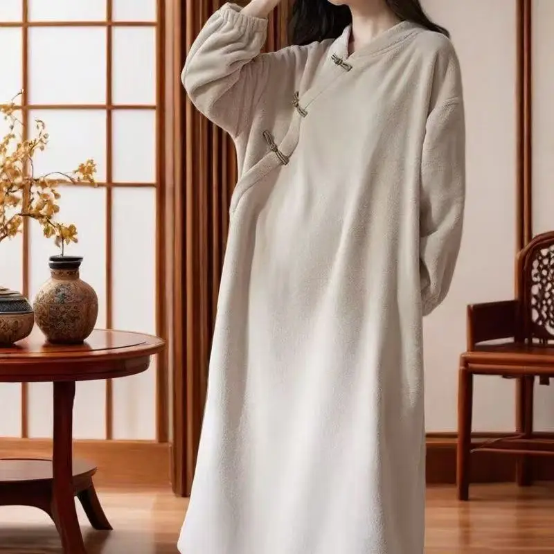 새로운 중국 스타일 드레스 여성용 가을 겨울 두꺼운 벨벳 잠옷 빈티지 젠 차 향집 긴 가운 여성 홈웨어