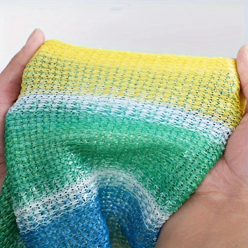 شبكة مظلة مزخرفة: يضيف نمط الخياطة قيمة جمالية كشاشة سياج خصوصية، وشبكة مظلة، وفناء خارجي.