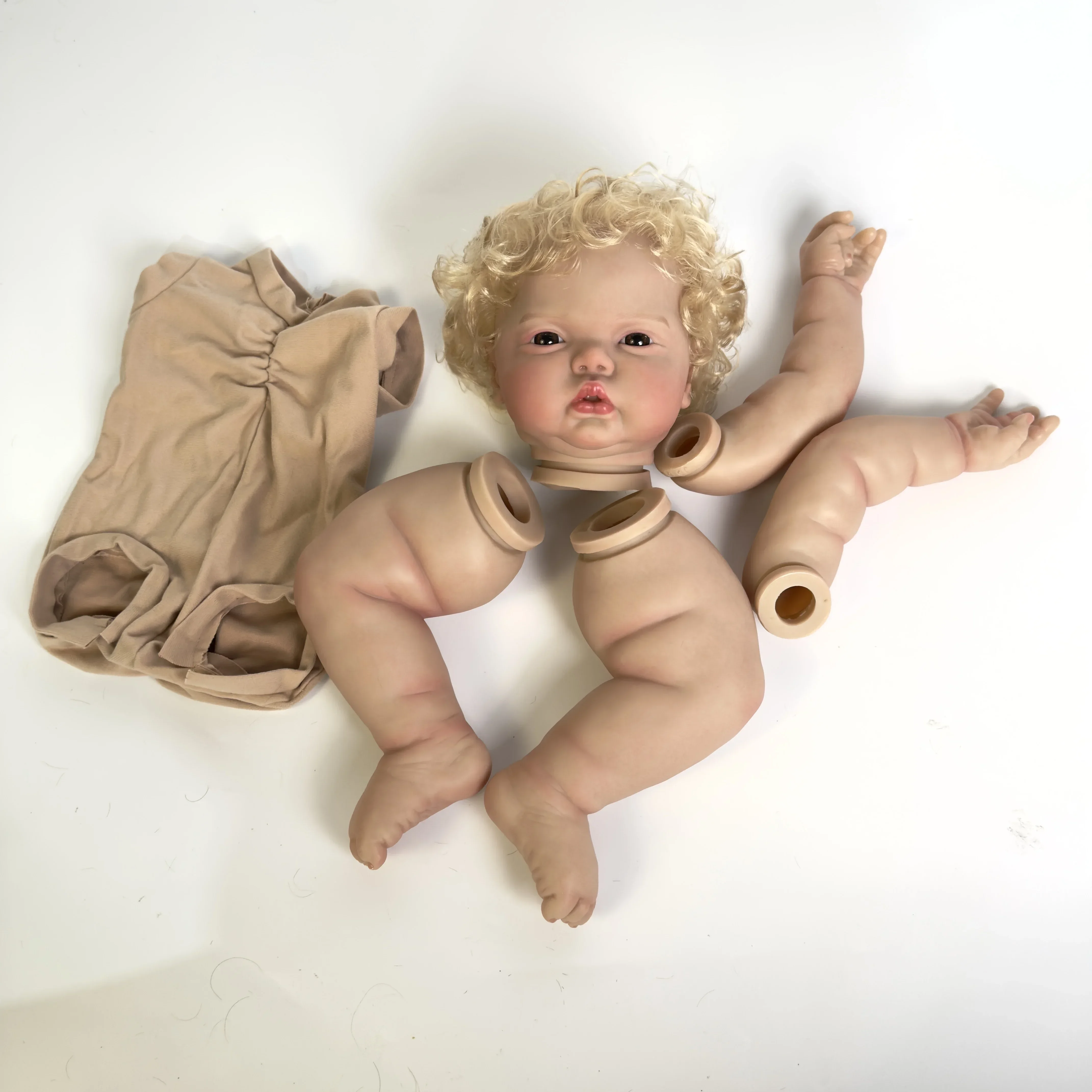 DLS 24 pouces cornichon éveillé Reborn bébé poupée taille Kit déjà peint réaliste doux au toucher blond cheveux courts bricolage poupée pièces