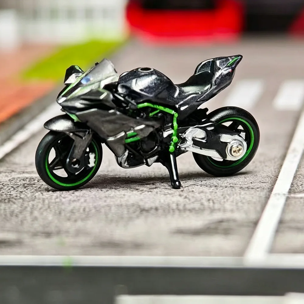 

Mini 1:64 Kawasaki H2R Motorcycle Model Toy Car Alloy Motorbikes Simulation Static Vehicles Models Toys Desk Display Gifts