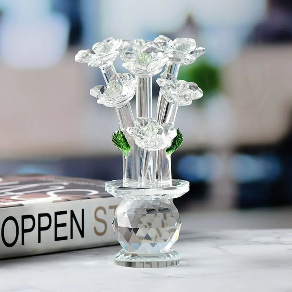 色とりどりのクリスタルの花の像,目を引く,シンプルなバラの花の飾り,エレガントな置物,オフィス