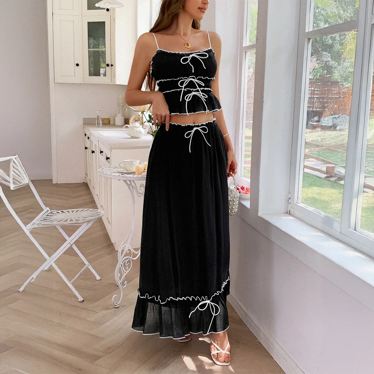 2025, zweiteiliges Set, Urlaub, lässig, am Meer, modisch, Damen-Neckholder-Rock-Kleid, Damen, elegante Mode, schöne Damenkleider