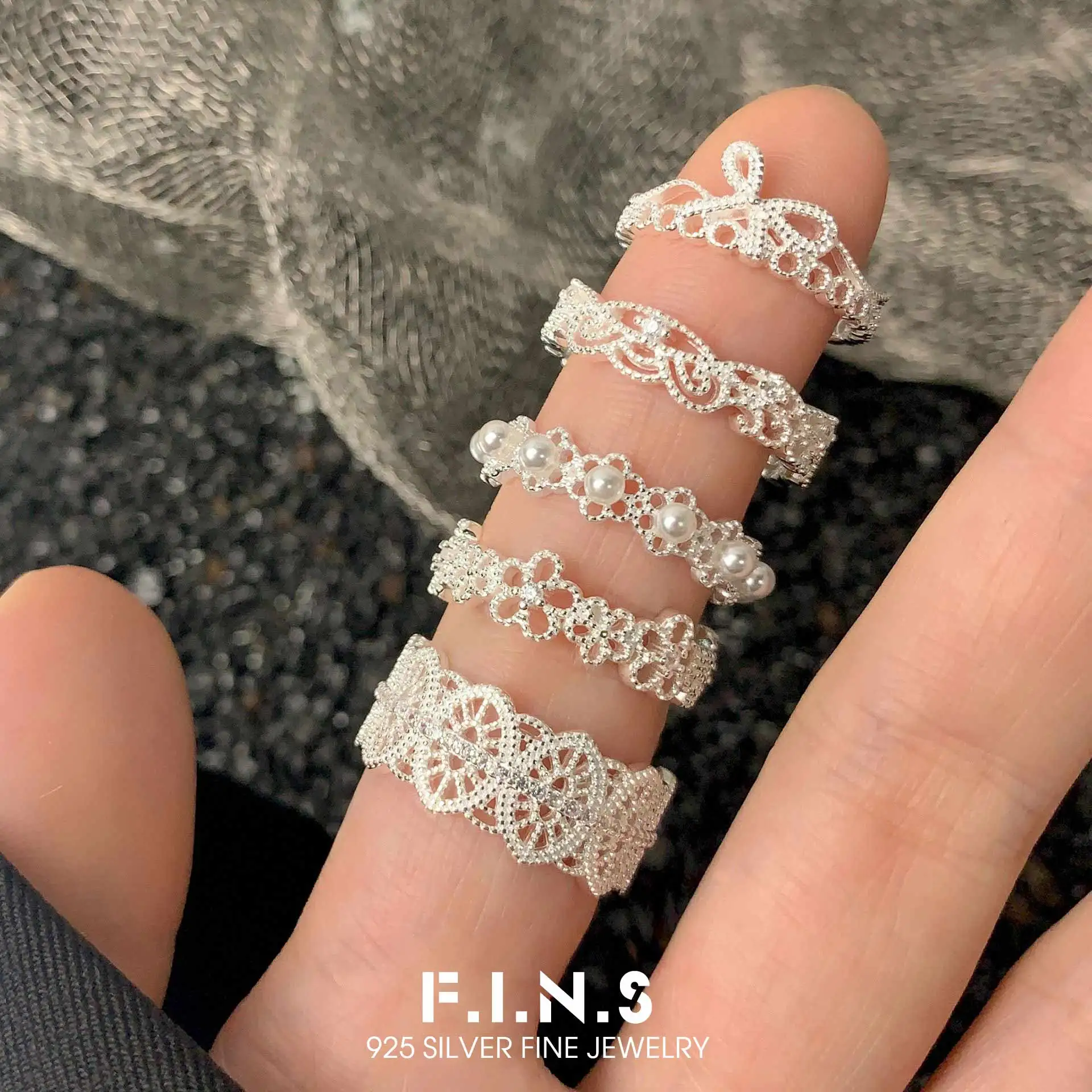 

F.I.N.S оригинальное кольцо с кружевным бантом из стерлингового серебра S925 с жемчугом для женщин, корейский полый цветок, открытый регулируемый палец, ювелирные изделия