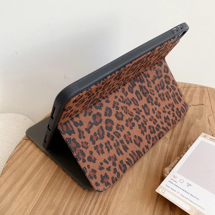 

Leopard-print 3-fold Stand Case For iPad 6 7 8 9 10th 11th Generation Case Air 3 4 5 Pro 2025 MINI Pro 10.9 11 inch Cover